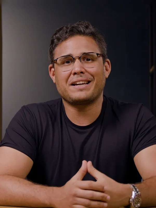 Ícaro de Carvalho